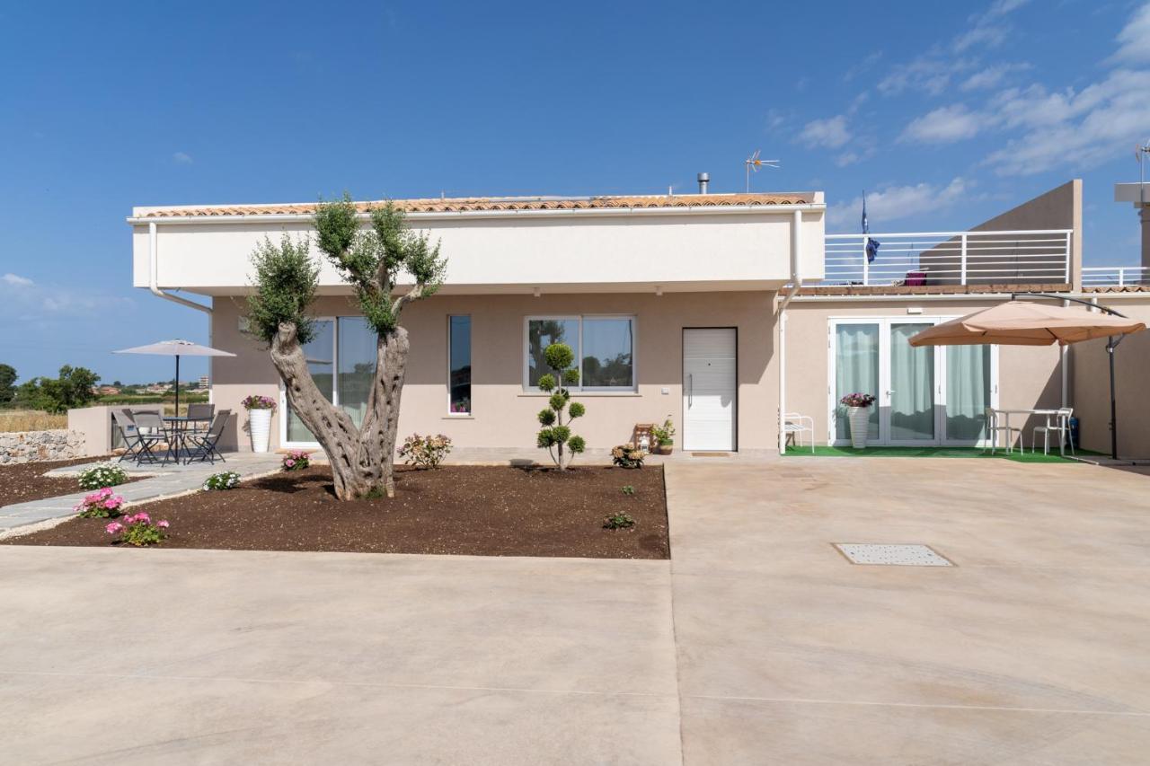 Nni Mia Hotel Modica Exterior photo